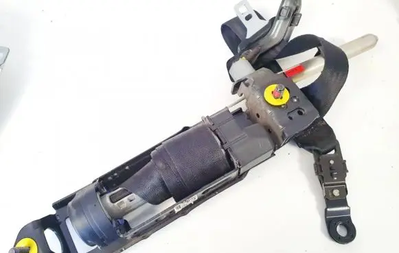 Volvo V50 Front seatbelt 6012243r0d 85-90-ct2a