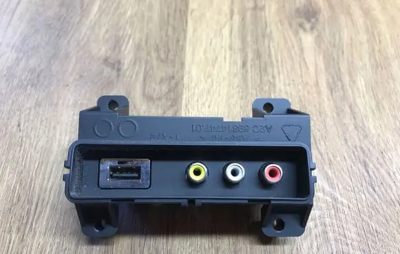 Land Rover Range Rover Sport L494 AUX in-socket connector A2C59514750