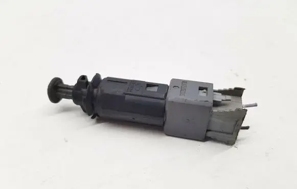 Clutch pedal sensor