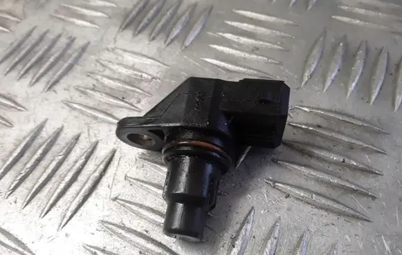 Renault Megane II Camshaft position sensor 8200038472
