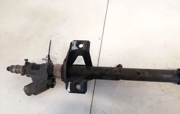 Volkswagen PASSAT B4 Steering wheel axle 357905851a