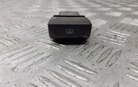Subaru Forester SF Mirror heating switch 