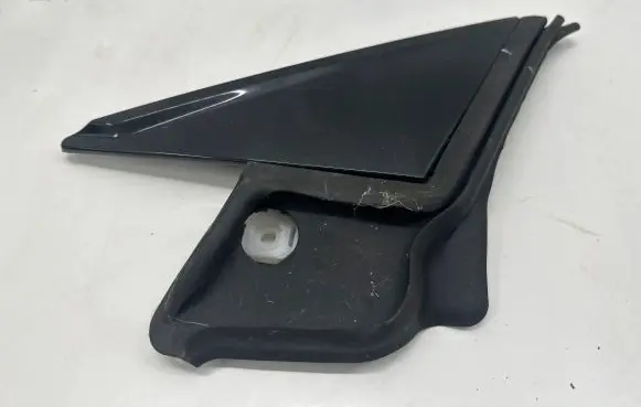 BMW iX Fender trim (molding) 8491327
