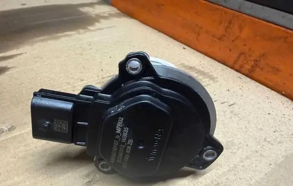 BMW X1 U11 Gearbox control unit/module 4950016107