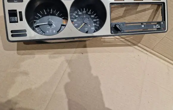 Volkswagen Golf I Speedometer (instrument cluster) 171919033CB