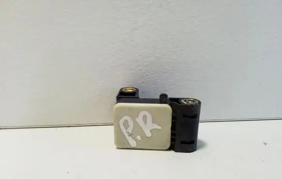 BMW X3 E83 Airbag deployment crash/impact sensor 6911003 6577090608