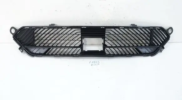 Citroen C4 III e-C4 Front bumper lower grill 9834691880