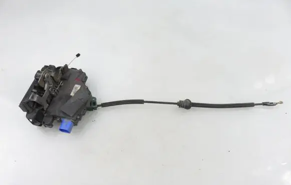 Seat Ibiza III (6L) Rear door lock 3B4839016AG