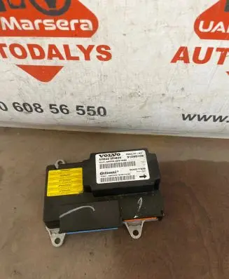 Volvo V50 Airbag control unit/module 009021700390