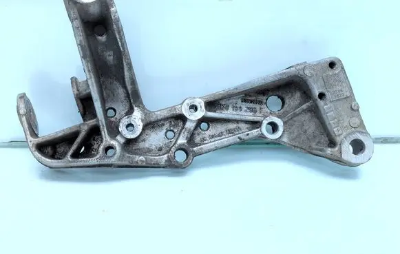 Skoda Superb B6 (3T) Front lower control arm/wishbone 1K0199296F