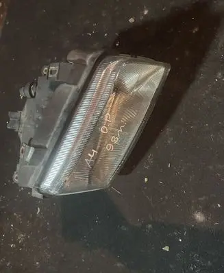 Audi A4 S4 B5 8D Headlight/headlamp