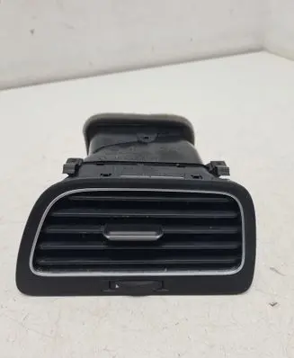 Volkswagen Golf VII Dashboard side air vent grill/cover trim 5G1819710B 5G1819248B