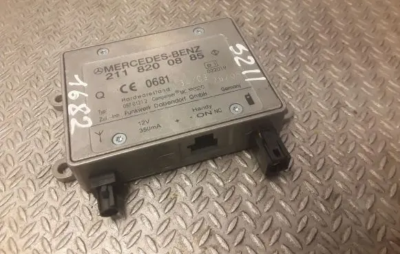 Mercedes-Benz E W211 Phone control unit/module 2118200885 A2118200885