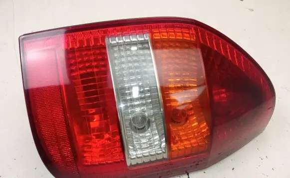 Opel Zafira A Rear/tail lights GM62281R