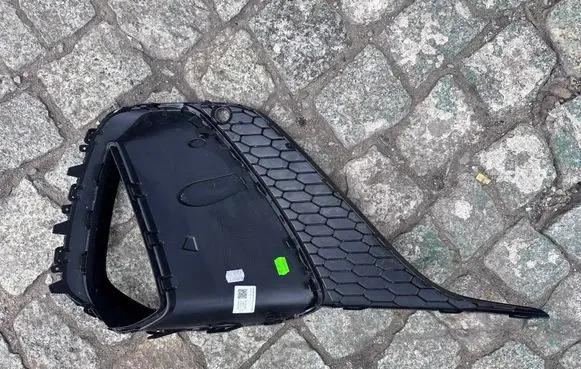 Audi A6 S6 C9 4L Front bumper lower grill 4P0807681