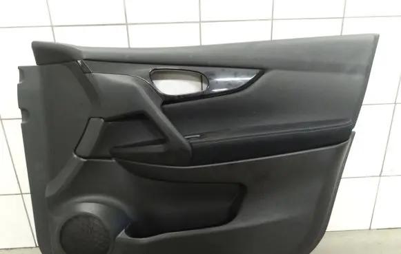 Nissan Qashqai Front door card panel trim 80922-4EA1A