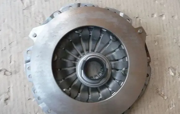 Opel Astra F Pressure plate 3082197131