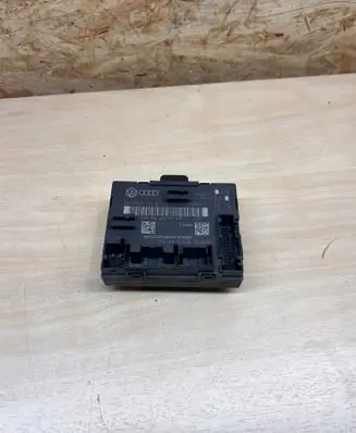 Audi A4 S4 B8 8K Door control unit/module 8K0959793B 8K0959793