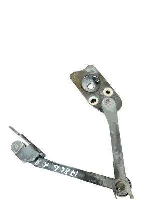 Volvo XC90 Tailgate check strap stopper 8659075