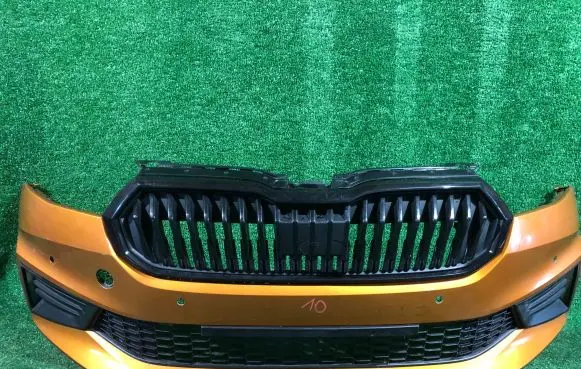 Skoda Fabia Mk4 (6VA) Front bumper