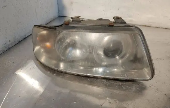 Audi A3 S3 8L Headlight/headlamp