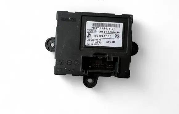 Volvo V70 Door control unit/module 7G9T14B534BF