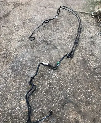 Opel Astra L Fuel line/pipe/hose 9832024280