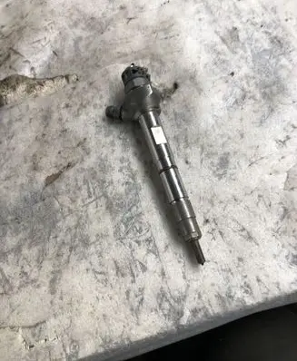Audi A4 S4 B9 Fuel injector