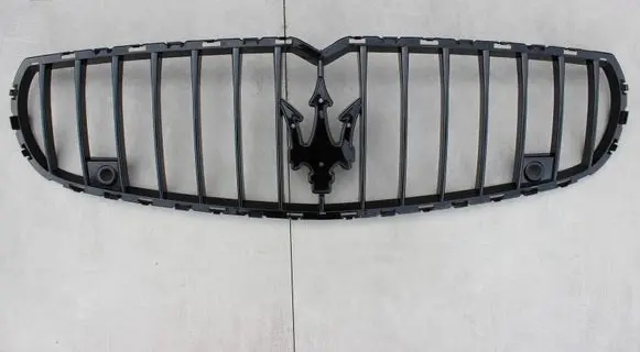 Maserati Quattroporte Front bumper upper radiator grill 670013782
