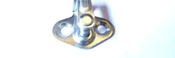 Opel Insignia A Front door lock loop/hook striker 