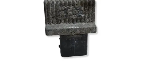 Peugeot 207 Glow plug pre-heat relay 