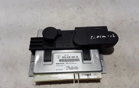 Porsche Panamera (970) Air suspension control unit module (rear) 97061815515