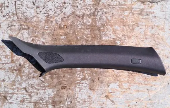 Audi A1 (A) pillar trim 8X0867234A