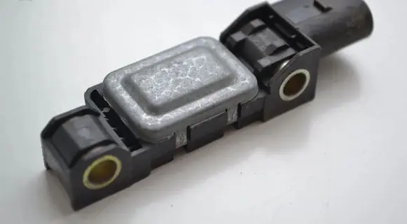 Volkswagen Touareg I Airbag deployment crash/impact sensor 4B0959643C