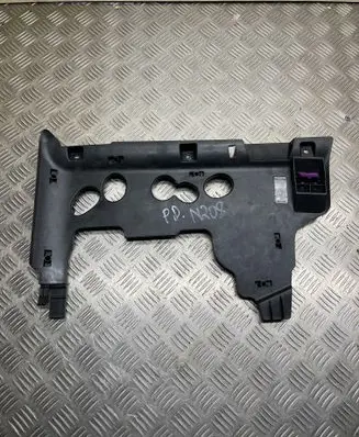 Volkswagen Jetta VI Other interior part 5C8863083
