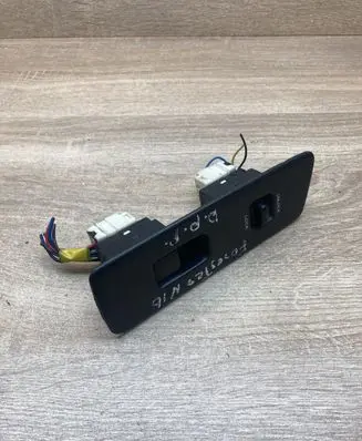 Subaru Forester SF Electric window control switch SUBARUFORESTER