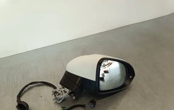 Volkswagen PASSAT B8 Front door electric wing mirror 0416320 0414150