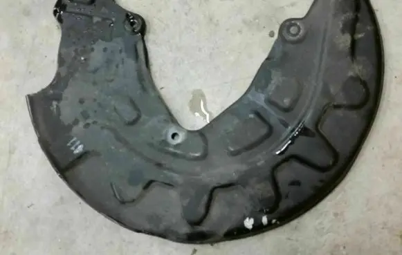 Audi A3 S3 8V Front brake disc dust cover plate 5Q0615312G