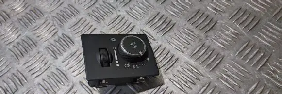Jeep Grand Cherokee Light switch P68258718AA