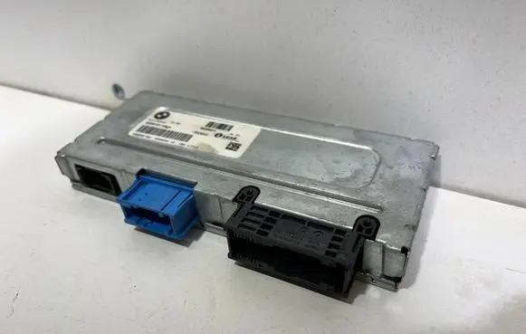 BMW 7 F01 F02 F03 F04 Gateway control module 9205671 090652