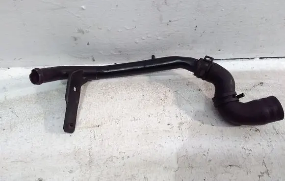 Skoda Yeti (5L) Engine coolant pipe/hose