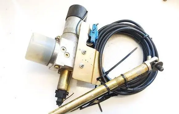 BMW 7 E65 E66 Soft lock spindle drive 7015009 HB70087002