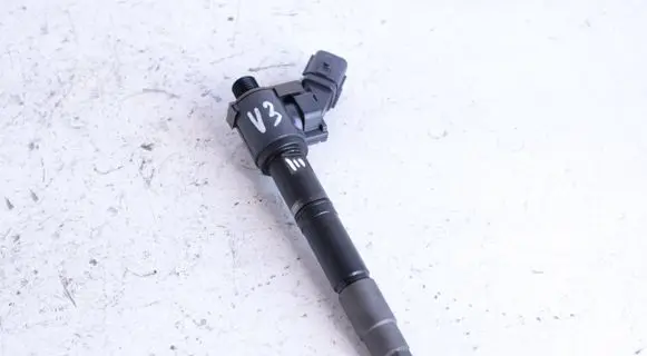 Volvo V60 Fuel injector 31405404 VEA132370010AAB