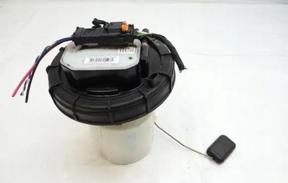 Peugeot 208 II In-tank fuel pump 9824049680