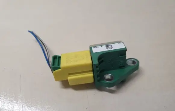 Volkswagen PASSAT B6 Airbag deployment crash/impact sensor 3C0909606
