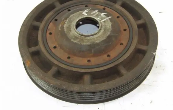 Nissan Almera N16 Crankshaft pulley