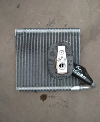 Volkswagen Tiguan Air conditioning (A/C) radiator (interior) 5Q2816103D
