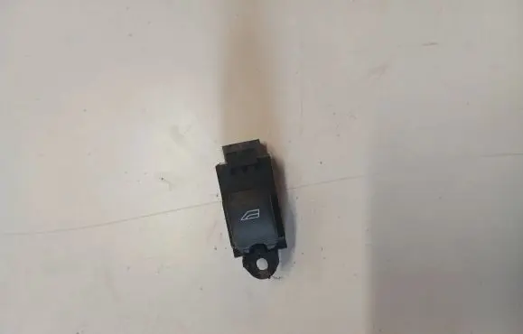 Volvo XC60 Electric window control switch 31272012 12W402