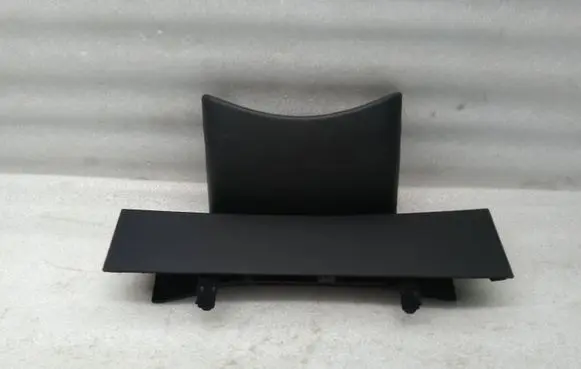 Volvo S60 Steering wheel column trim 8648402 BG2FA