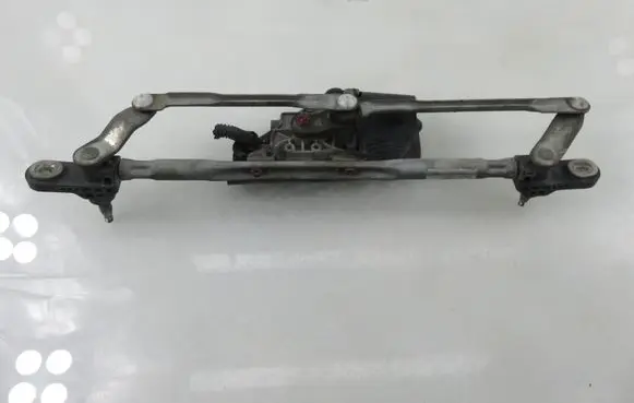 Fiat Panda II Front wiper linkage 